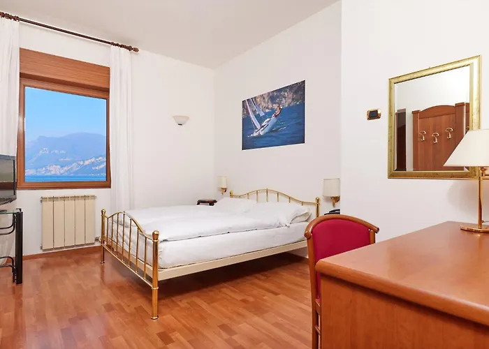 Beach Hotel Rosa