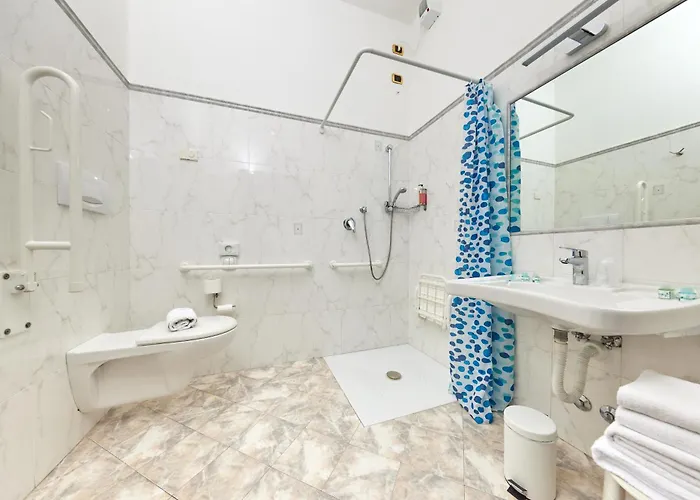 Beach Hotel Rosa