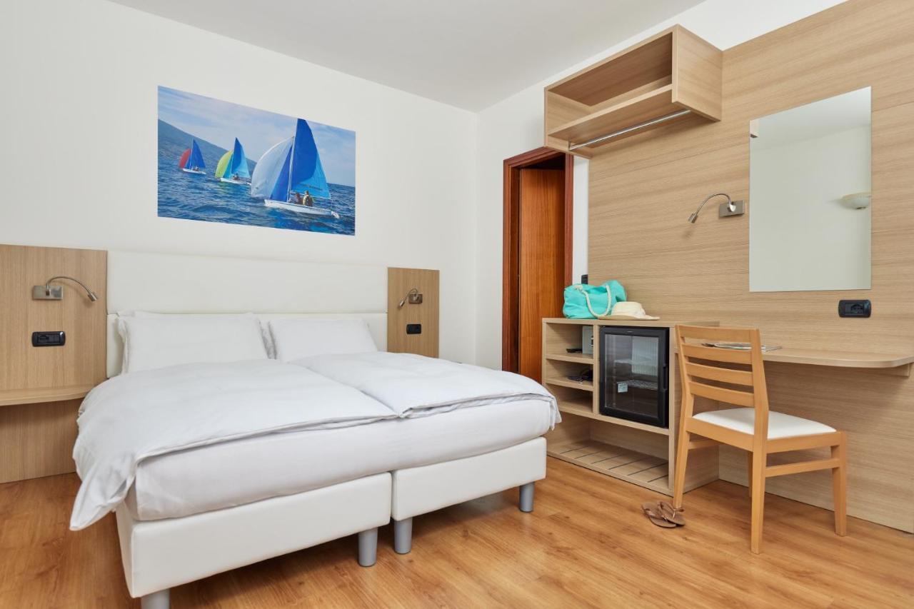 Rosa Hotel 3*